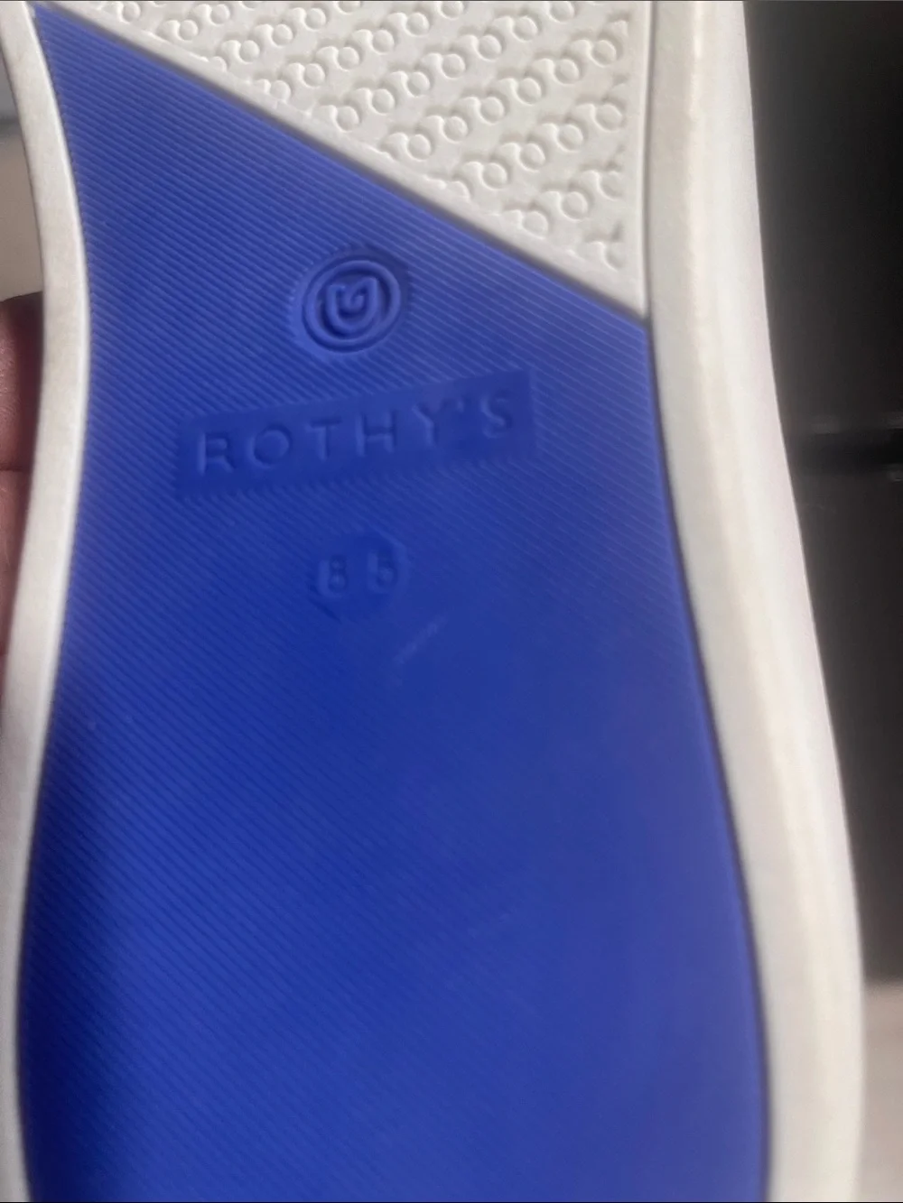 Rothy’s garnets woman’s size 8.5 slides on sneakers